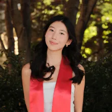 Evelyn Hur